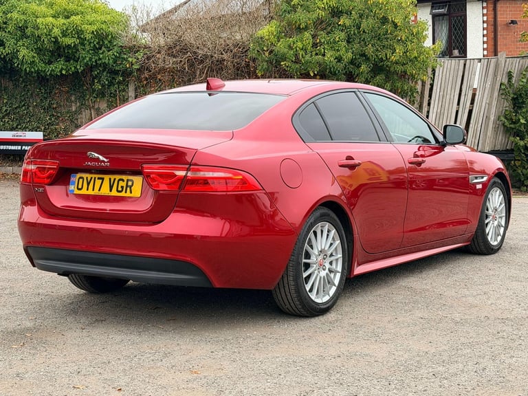 2017 Jaguar XE 2.0d R-Sport 4dr Auto SALOON DIESEL Automatic