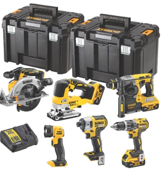 Dewalt 6 piece power tool kit brand new (can deliver)