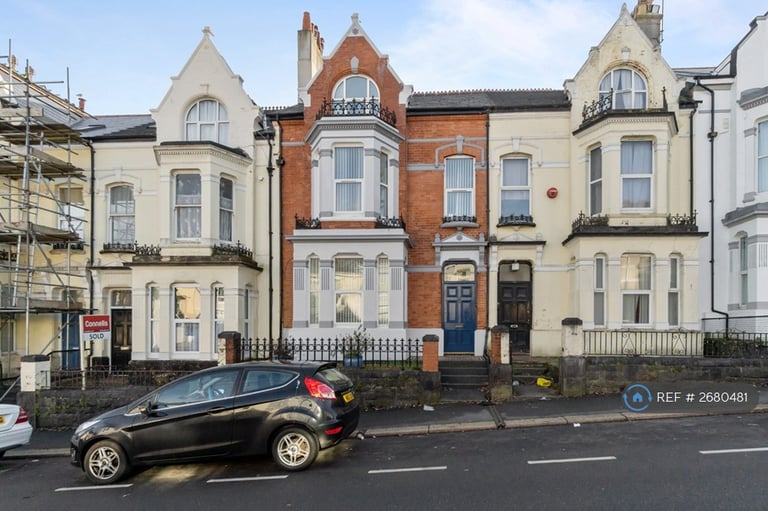 1 bedroom in Beaumont Road, Plymouth, PL4 (#2680481)