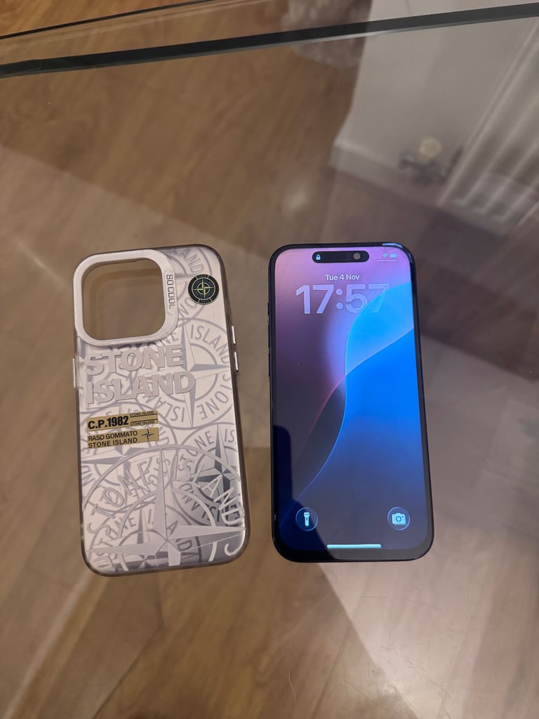 image for iPhone 15 Pro 256GB (cracked screen)