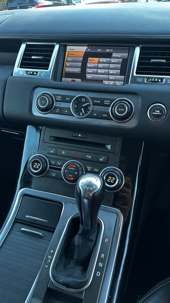 Land Rover, RANGE ROVER SPORT, Estate, 2010, Semi-Auto, 2993 (cc), 5 doors