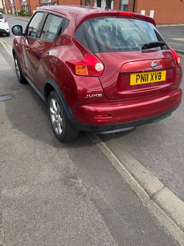 Nissan, JUKE, Hatchback, 2011, Manual, 1598 (cc), 5 doors