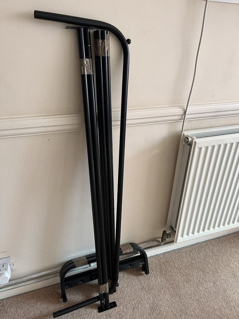 Clothes rail Freestanding Black