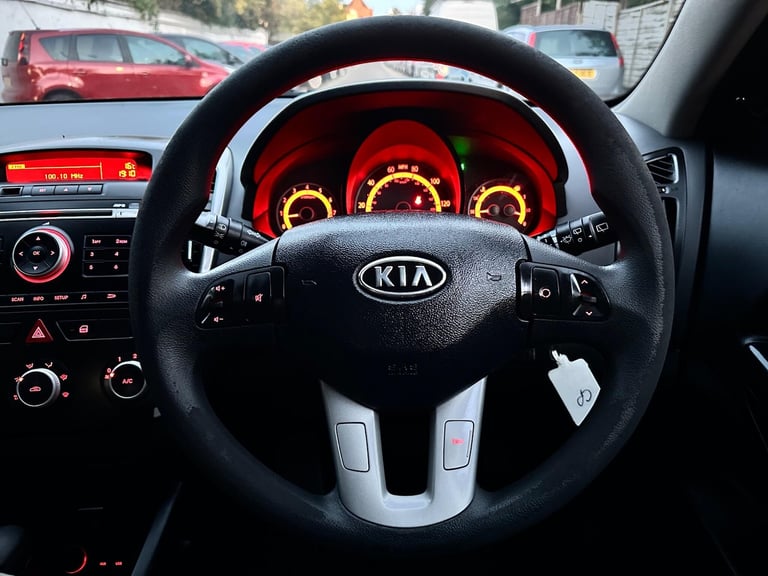 2010 Kia Ceed 1.6 1 Auto Euro 4 5dr HATCHBACK Petrol Automatic