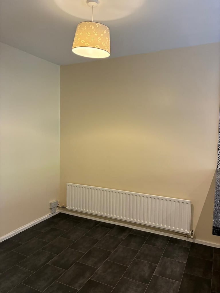 *** Mid Terraced House for Rent near Milton Keynes city centre ***