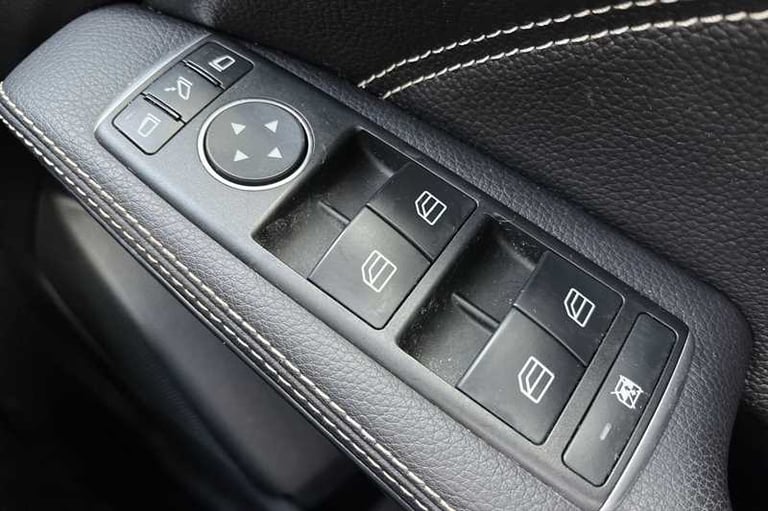 2018 Mercedes-Benz A-Class 1.5 A180d Sport (Premium) Hatchback 5dr Diesel 7G-DCT Euro 6 (s/s) (10...