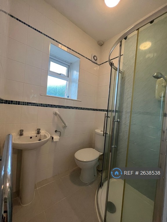 1 bedroom flat in Maer Down, Bude, EX23 (1 bed) (#2638538)