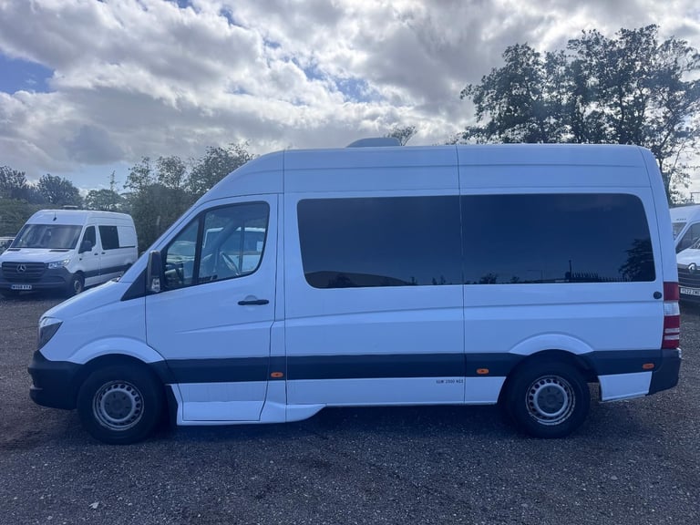 Mercedes Sprinter 314 MWB 13 Seat Minibus. Aircon. Auto. FSH. Reverse Cam. 