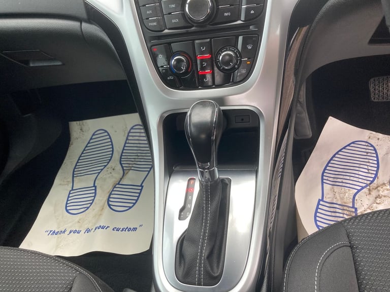 2014 Vauxhall Astra 1.6i 16V SRi 5dr Auto HATCHBACK PETROL Automatic