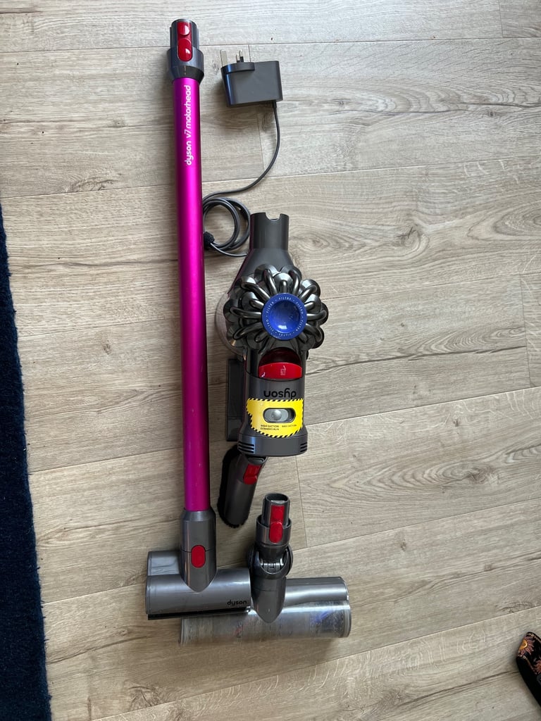 image for Dyson V7 Trigger Vacuum Cleaner 