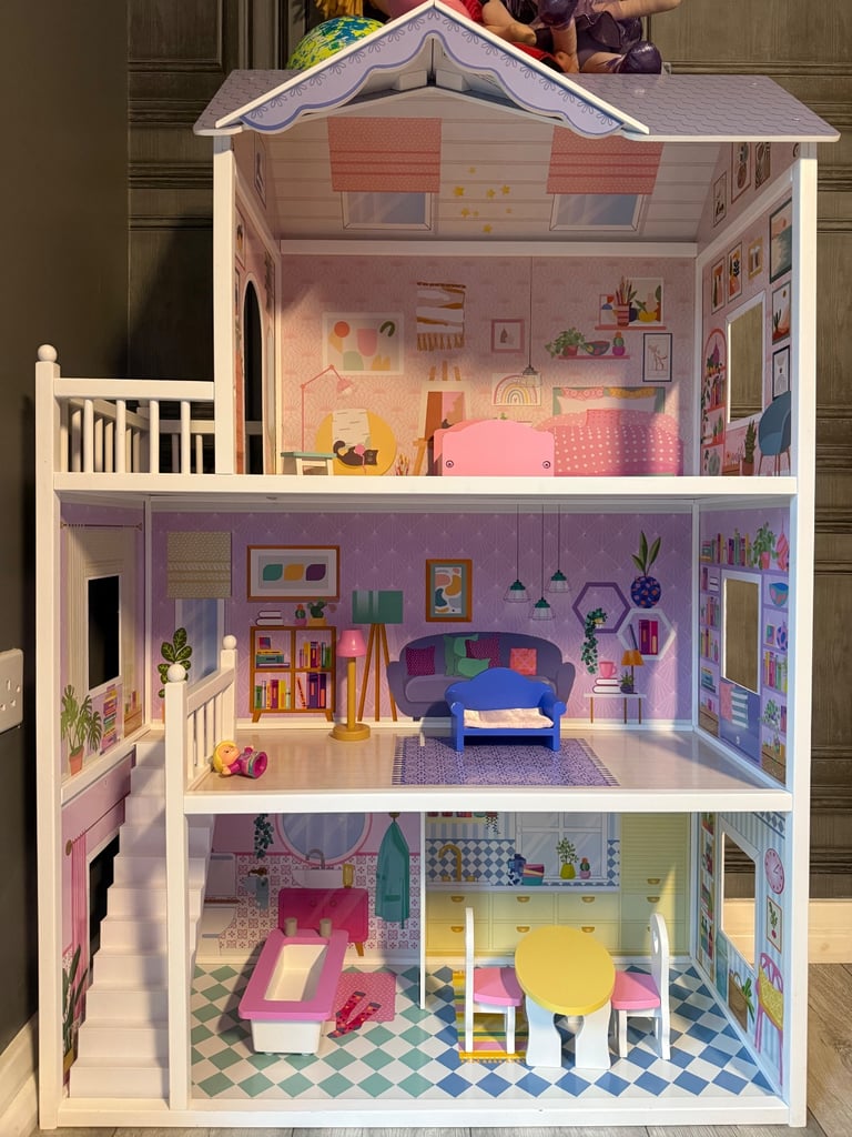 Wooden Doll House 