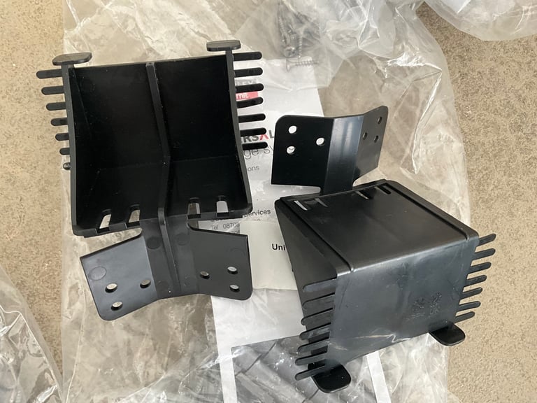 image for MARLEY UNIVERSAL DRY VERGE UNIT STARTER KIT MA39300 NEW