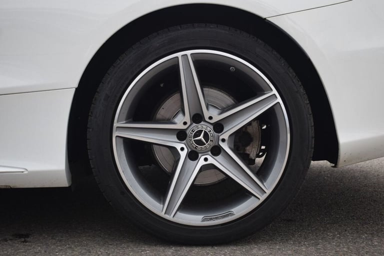 2017 Mercedes-Benz C Class 2.0 C200 AMG Line Cabriolet 2dr Petrol G-Tronic+ Euro 6 (s/s) (184 ps)...