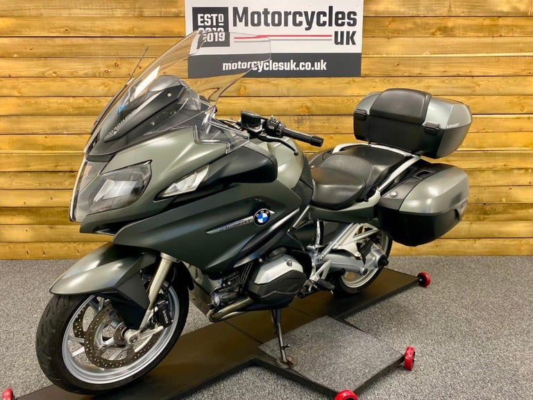 SUPERB CONDITION 2015 BMW R1200RT LE, FSH, 12 MONTHS NATIONWIDE WARRANTY