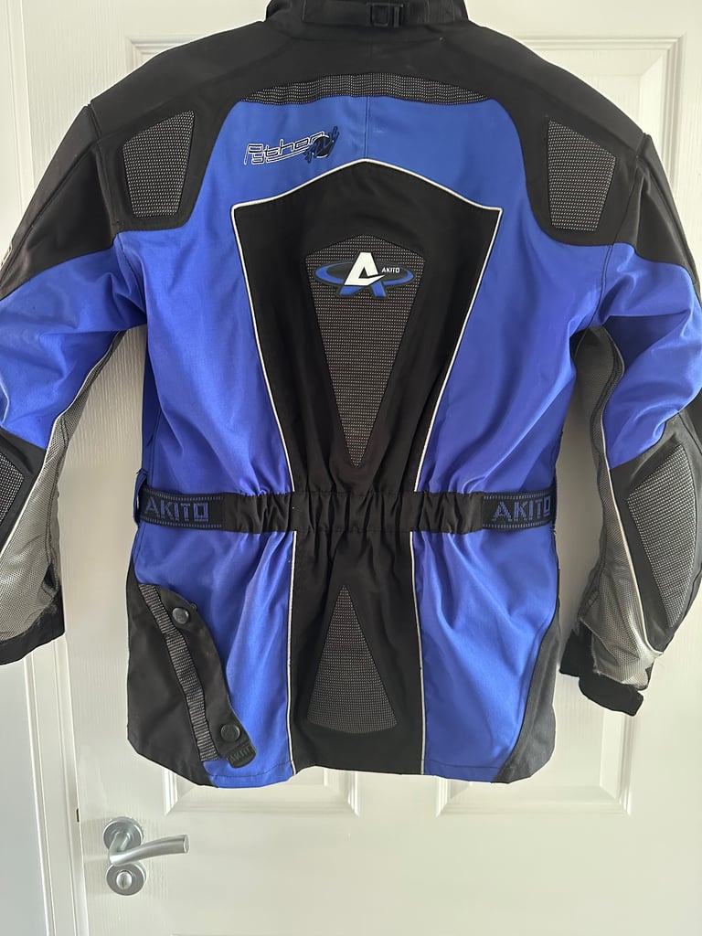 Motorcycle jacket