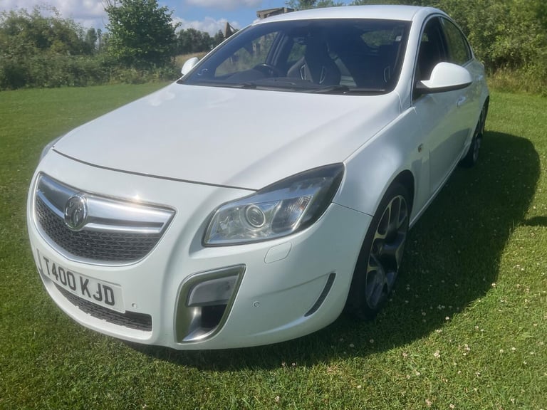 VAUXHALL INSIGNIA 2.8 T V6 VXR SuperSport 2013