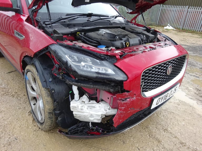 2018 18 REG JAGUAR E-PACE HSE D AWD AUTO DAMAGED REPAIRABLE SALVAGE