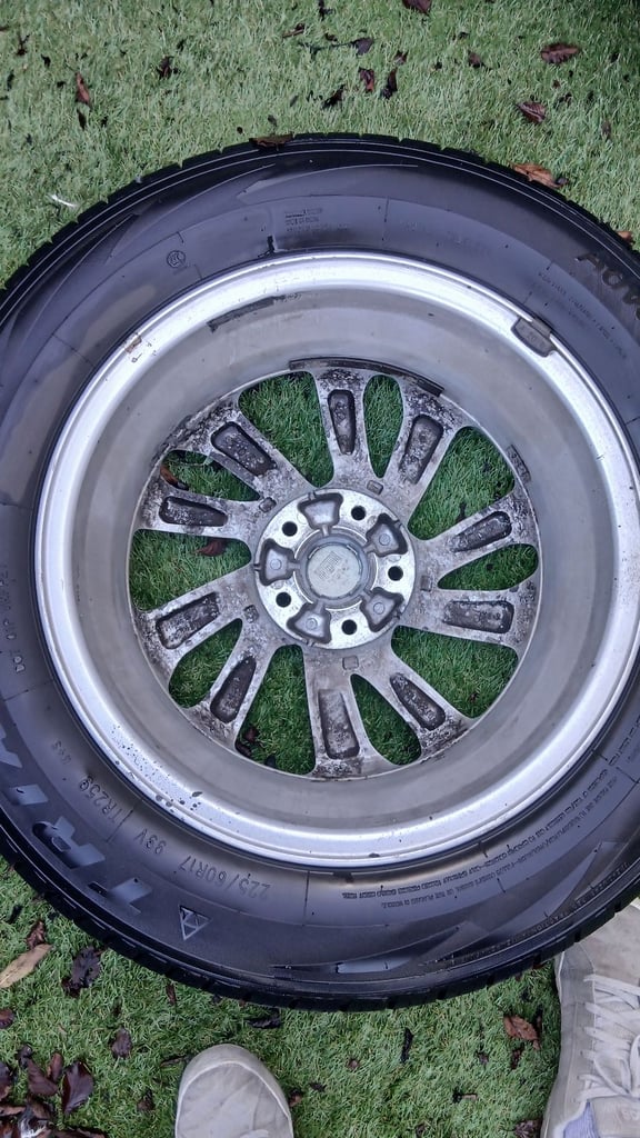 17" hyundai tucson alloy wheels 