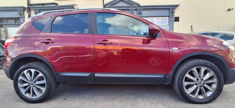 2013 Nissan Qashqai 1.6 dCi Tekna 5dr [Start Stop] HATCHBACK DIESEL Manual