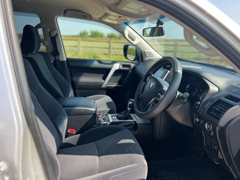 2022 Toyota Land Cruiser 2.8D Active Auto 4WD Euro 6 (s/s) 5dr (7 Seat) ESTATE Diesel Automatic