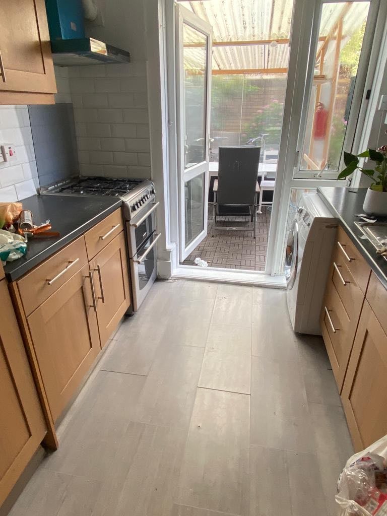 Fantastic Room in Stockwell Station!!!