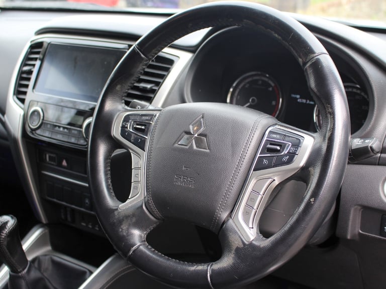 2021 Mitsubishi L200 2.2 DI-D DC Barbarian Pickup Double Cab 4dr Diesel Manual