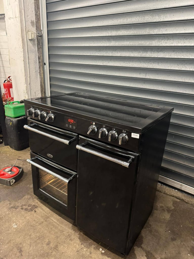 Black Belling Farmhouse 90e cm Range cooker comes with 3 months warranty, Ref:19596