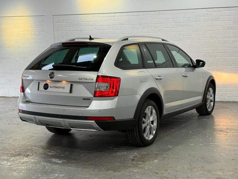2017 Skoda Octavia 2.0 TDI Scout Estate 5dr Diesel Manual 4WD Euro 6 (s/s) (150 ps) ESTATE Diesel...