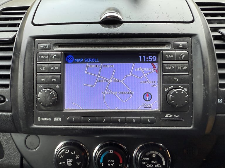 NISSAN NOTE 1.6 TEKNA AUTOMATIC SAT NAV REVERSE SENSORS 