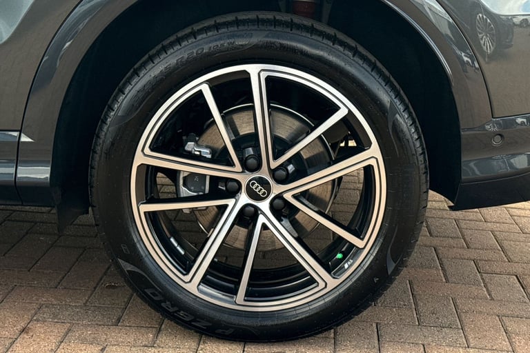 2025 Audi Q5 2.0 TDI S line S Tronic quattro Euro 6 (s/s) 5dr SUV Automatic