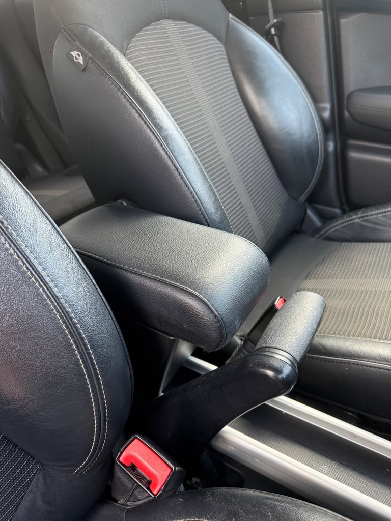 Mini, COUNTRYMAN, Hatchback, 2016, Manual, 1598 (cc), 5 doors