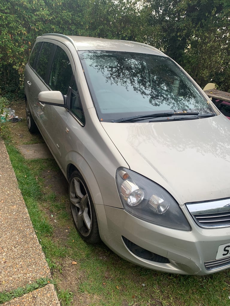 Automatic Zafira Cdti Sri 7 Seater 