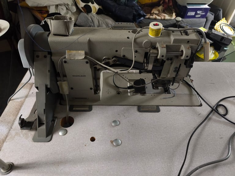 Highlead Walking foot machine