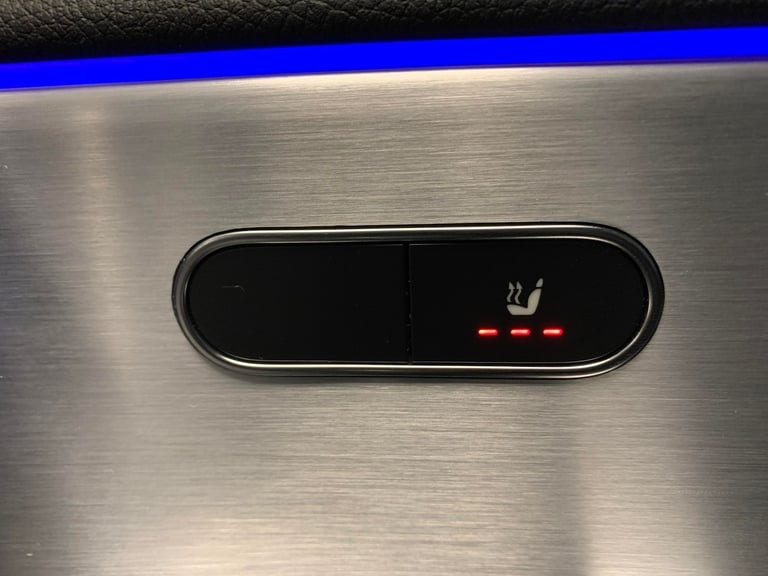 2022 Mercedes-Benz A-Class 1.3 A250e 15.6kWh AMG Line Edition (Premium) Saloon 4dr Petrol Plug-in...