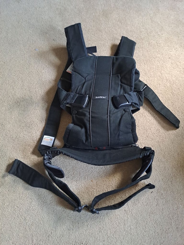 BabyBjorn ONE Carrier (1)