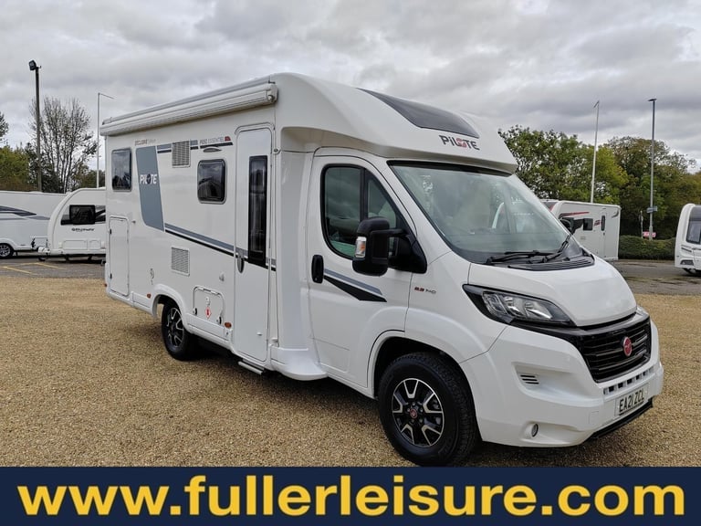 image for PILOTE ESSENTIAL P650 EXCLUSIVE