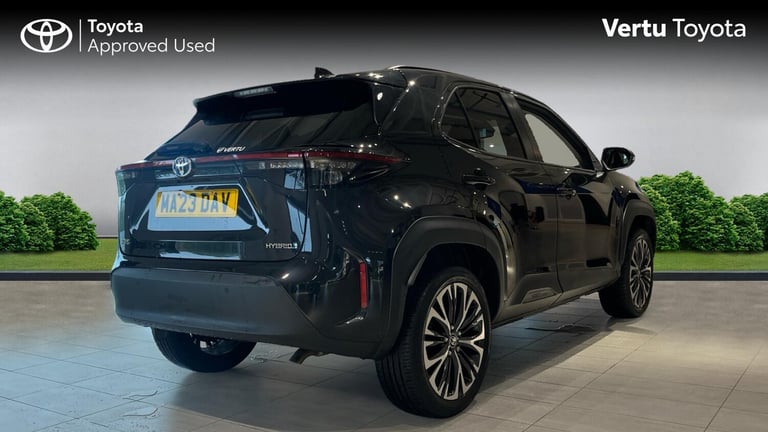 2023 Toyota Yaris Cross 1.5 Hybrid Excel 5dr CVT Hybrid Estate Estate Hybrid Automatic