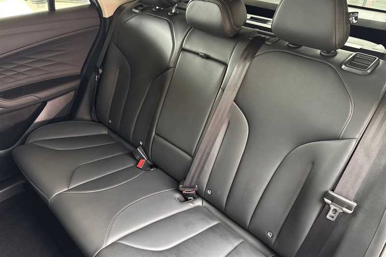 2024 MG MG HS 1.5 T-GDI Trophy 5dr DCT ESTATE PETROL Automatic