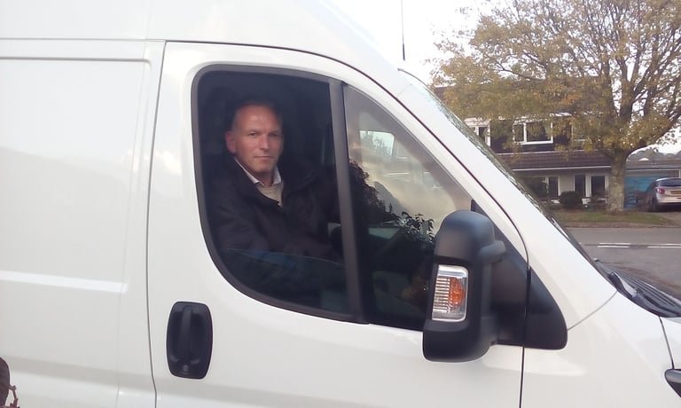 Andy Van Removals (part of 50 shades of clean) based in Falmouth & Penryn