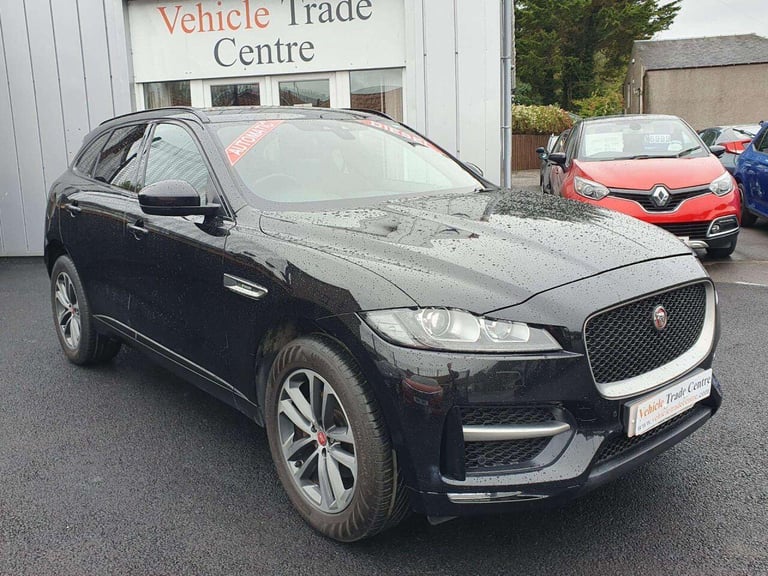 image for 2017 Jaguar F-Pace 2.0 D180 R-Sport SUV 5dr Diesel Auto AWD Euro 6 (s/s) (180 ps) ESTATE Diesel A...