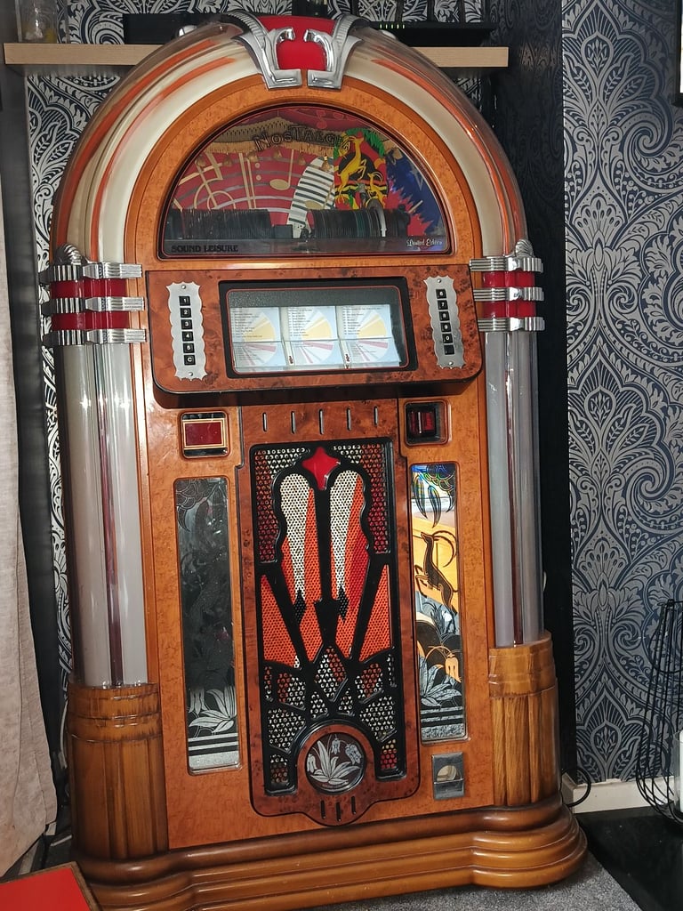 Price reduced Beautiful Limited edition Sound and leisure gazelle bubbler jukebox