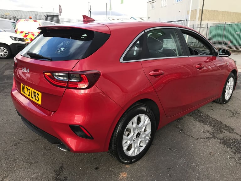 2023 Kia Ceed 1.5T Gdi Isg 2 5Dr Hatchback Petrol Manual