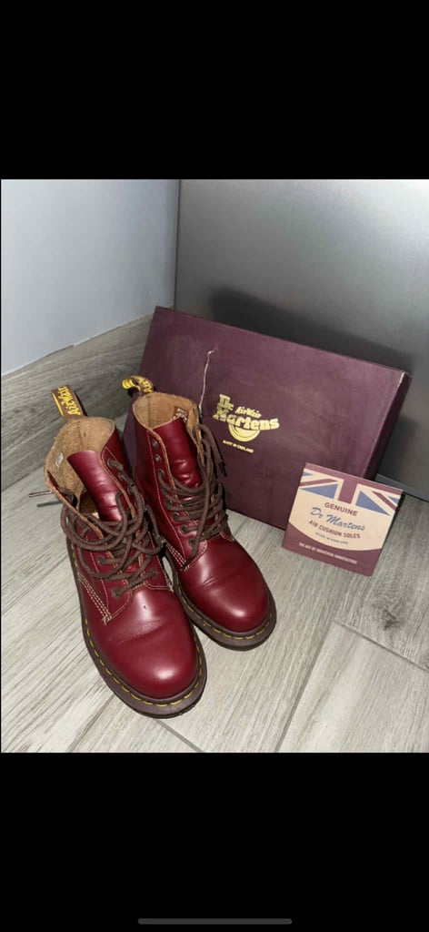 image for Dr martens (size 4) like new