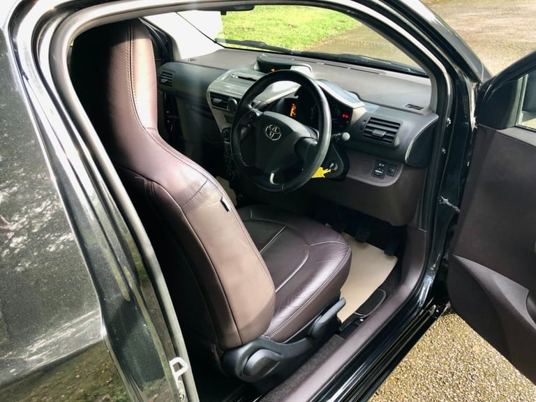 2009 Toyota IQ 1.0 VVT-i 3dr HATCHBACK PETROL Manual