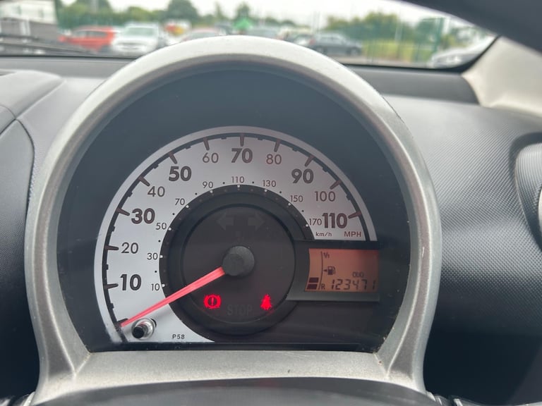 2012 Citroen C1 1.0i VT Euro 5 3dr HATCHBACK Petrol Manual