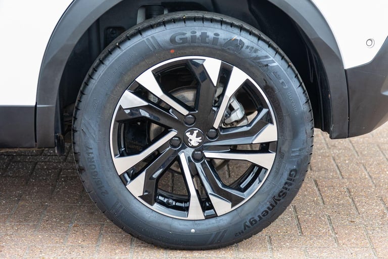 2022 Peugeot 2008 1.2 PureTech GT SUV 5dr Petrol EAT Euro 6 (s/s) (130 ps) HATCHBACK Petrol Autom...