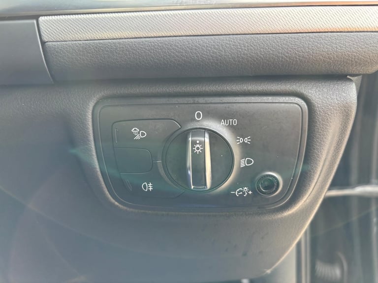 2018 Audi A6 Avant 2.0 TDI SE Executive S Tronic quattro Euro 6 (s/s) 5dr ESTATE Diesel Automatic