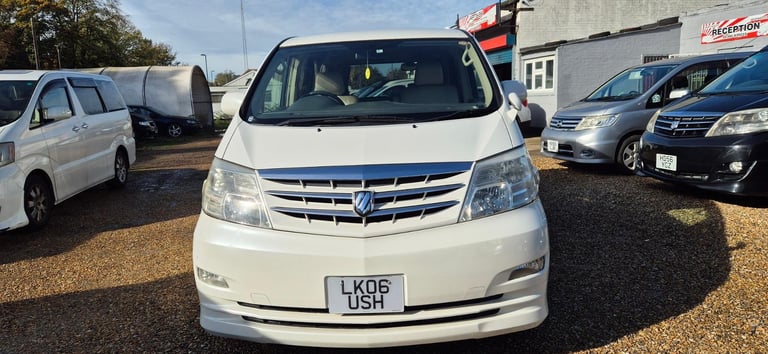 Toyota Alphard 1/2 Berth Campervan with Fridge