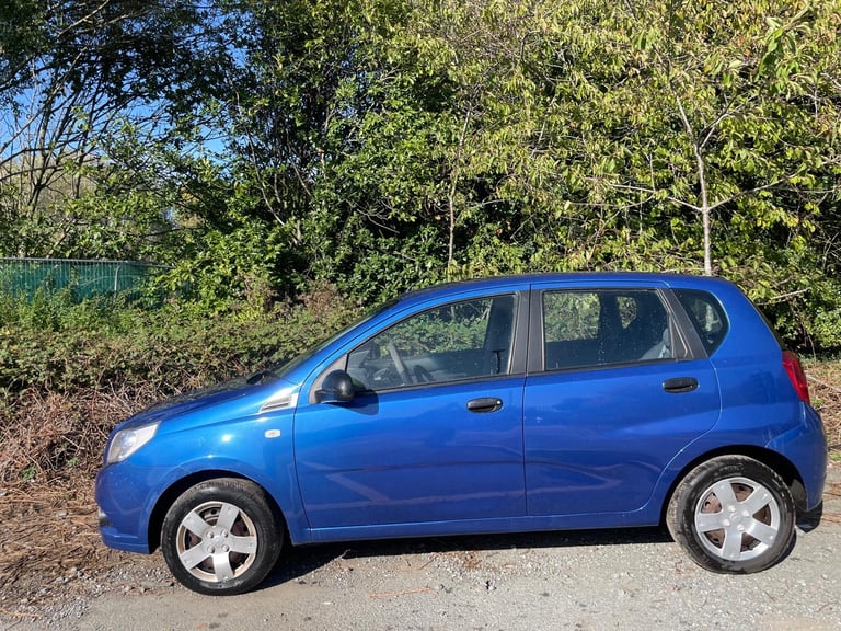 CHEVROLET AVEO 1.2 11 REG BLUE 5 DOOR GENUINE 30249 MOT JUNE 27TH 2026 TAX £165 LOW INSURANCE 50+MPG