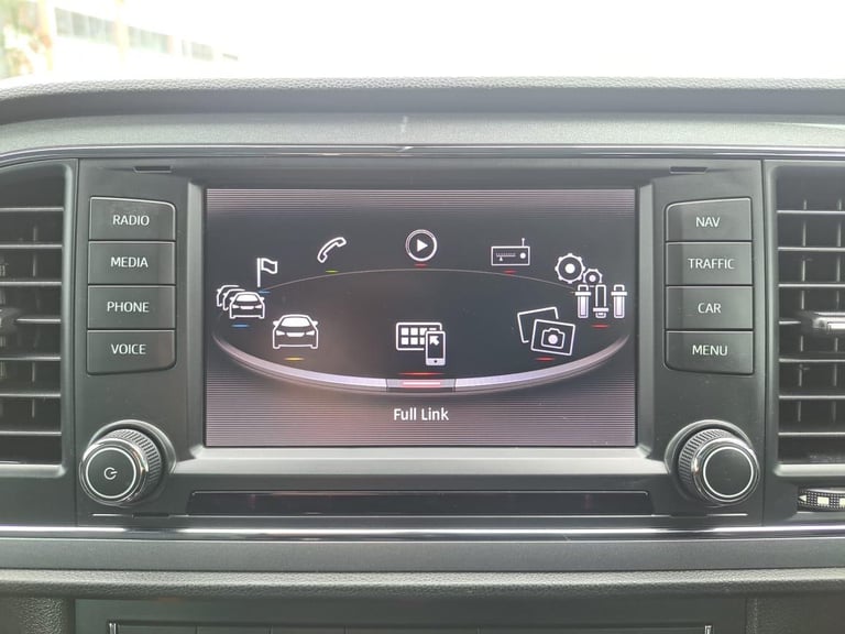 2016 SEAT Leon 2.0 TDI FR Sport Tourer Euro 6 (s/s) 5dr ESTATE Diesel Manual